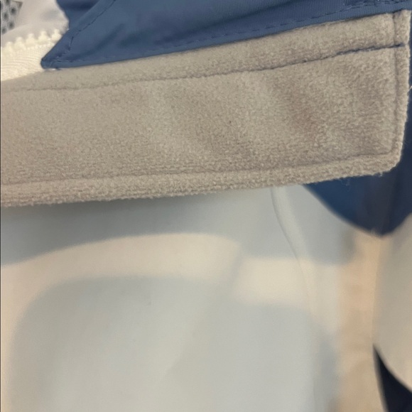 Columbia jacket. - Picture 4 of 16